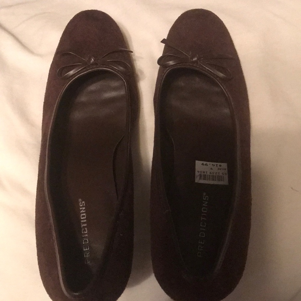 Predictions brown suede heels